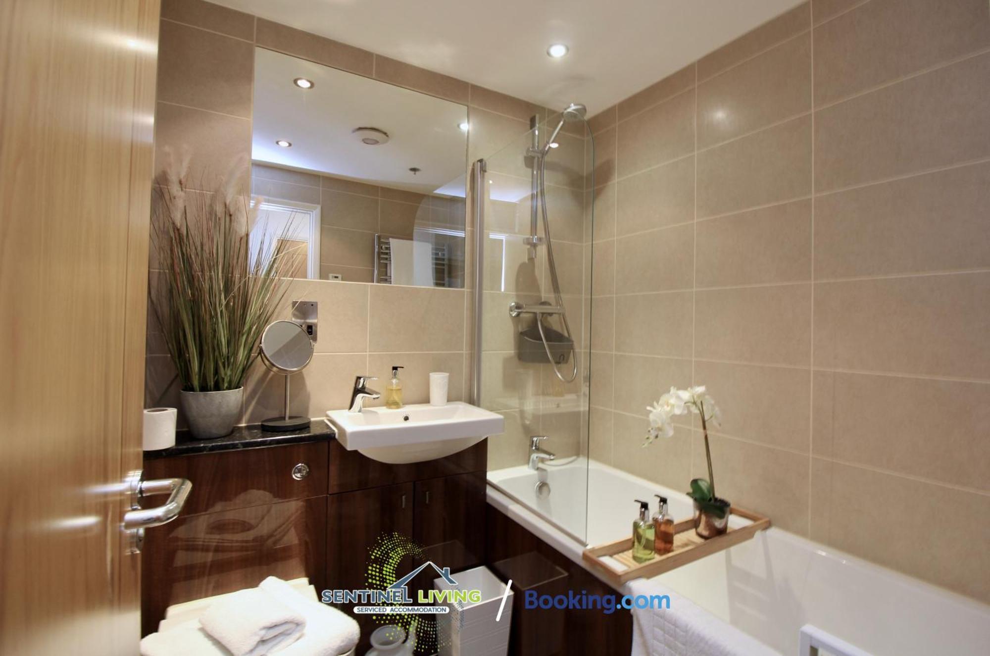 Windsor Flat 2 Bed By Sentinel Living With Free Wifi And Parking Lägenhet Exteriör bild
